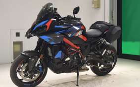 BMW M1000XR M Package 2025