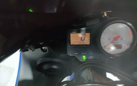 YAMAHA YZF-R6 2002 RJ03