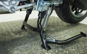 YAMAHA T-MAX 560 2026 SJ21J