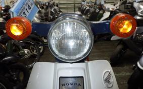 HONDA C50 SUPER CUB C50