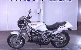 YAMAHA R1-Z