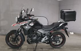 SUZUKI V STROM 250 DS11A