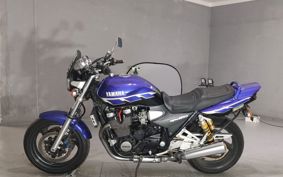 YAMAHA XJR1300 RP03J