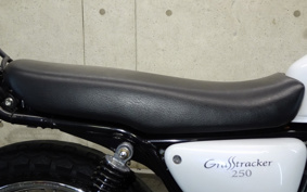 SUZUKI GLASS TRACKER BIG BOY NJ4DA