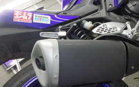 YAMAHA YZF-R25 A 2002 RG74J
