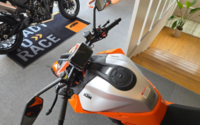 KTM 1290 SUPER DUKE R EVO V3940