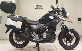 SUZUKI Vｽﾄﾛｰﾑ250A 2025