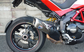 DUCATI  DUCATI M -STROKE RADA1200S PIE KUSUPIKU 2013 ZDMA302JADB