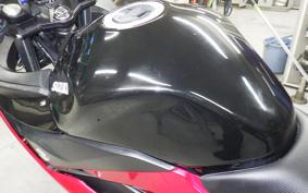 SUZUKI GSX250RA