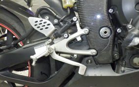 YAMAHA YZF-R1 2004