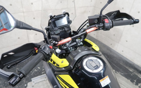 SUZUKI STROM 250ABS DS11A