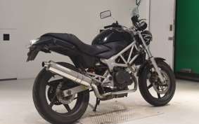 HONDA VTR 250 Gen. 2 2001 MC33