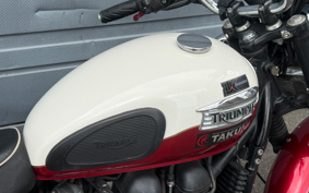 TRIUMPH BONNEVILLE T100 2013 TJ9157