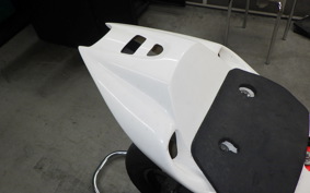 HONDA NSF100 HR01