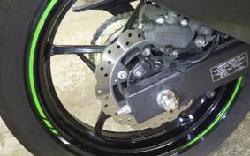 KAWASAKI NINJA 400 2022 EX400L