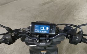 YAMAHA  CUBIC SU SEE1
