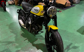 DUCATI  DUCATI  SCRAMBLER  ICON  2015 K102