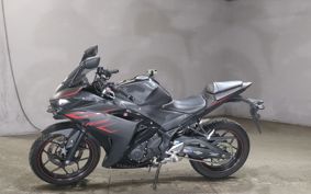 YAMAHA YZF-R25 RG10J