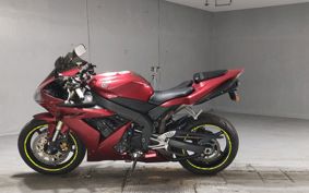 YAMAHA YZF-R1 2004 RN12