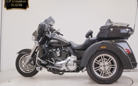 HARLEY FLHTCUTG 1870 2020