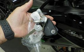 KAWASAKI NINJA H2 SX SE 2022 ZXT02P
