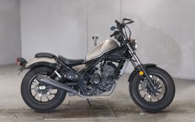 HONDA REBEL MC49