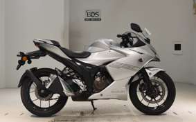 SUZUKI ジクサー250 SF