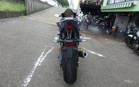 YAMAHA YZF-R6 2019 RJ27