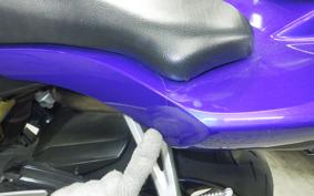 YAMAHA YZF-R1 2005