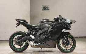 KAWASAKI ZX-25R ZX250E