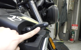 TRIUMPH STREET TRIPLE RS 2021