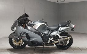 SUZUKI GSX-1300R HAYABUSA 2002 GW71A