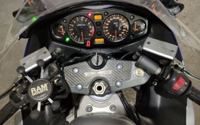 SUZUKI GSX-1300R HAYABUSA 2000 GW71A
