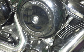 HARLEY FLHC 1750 2018