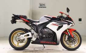 HONDA CBR1000RR 2006 SC57