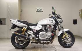 YAMAHA XJR1300 1999 RP01J