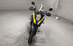 SUZUKI DL650 ( V-Strom 650 ) C733M