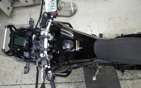 YAMAHA TENERE 700 2022 DM13J