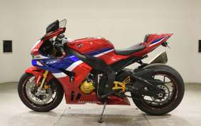 HONDA CBR1000RR RSP 2024 SC82