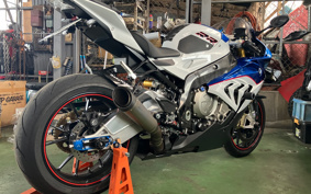 BMW S1000RR 2015 0D10