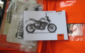 KTM 125 DUKE JPA40