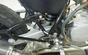 HONDA APE 100 HC07