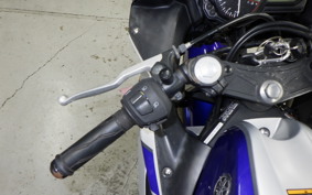 YAMAHA YZF-R25 2010 RG10J