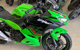KAWASAKI Ninja 400 ABS 2025