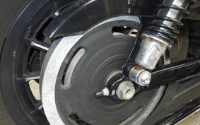 HARLEY XL883N 2013