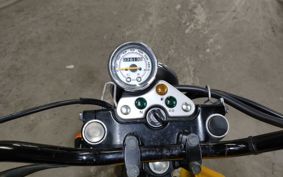 SUZUKI GLASS TRACKER BIG BOY NJ4DA