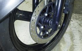 SUZUKI GSR250 2025