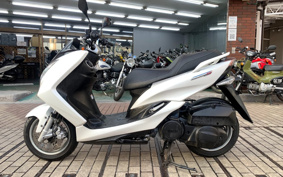 YAMAHA MAJESTYS SG28J