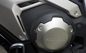 HONDA X-ADV 750 2025 RH21
