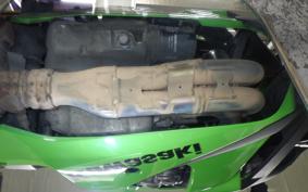 KAWASAKI ZX 10 NINJA R 2011